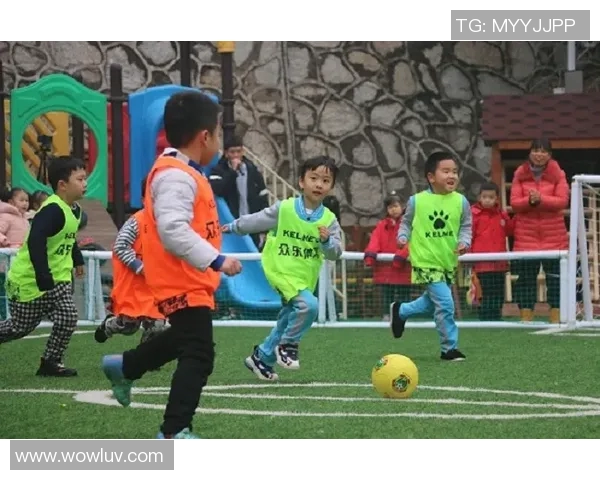 足球明星幼儿园手工创意活动让孩子们在玩乐中学习与成长