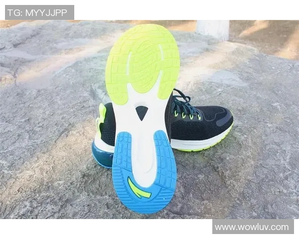 全球足球明星跑鞋排行榜前十名推荐与评测分析